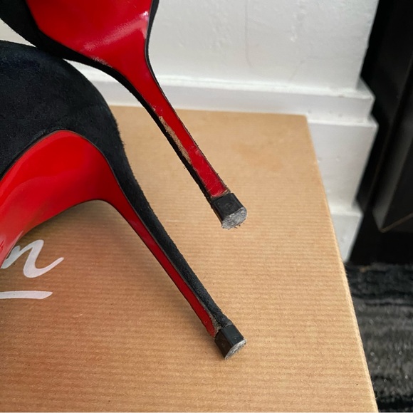 Christian Louboutin Bellissima 100mm Bootie - Picture 5 of 10